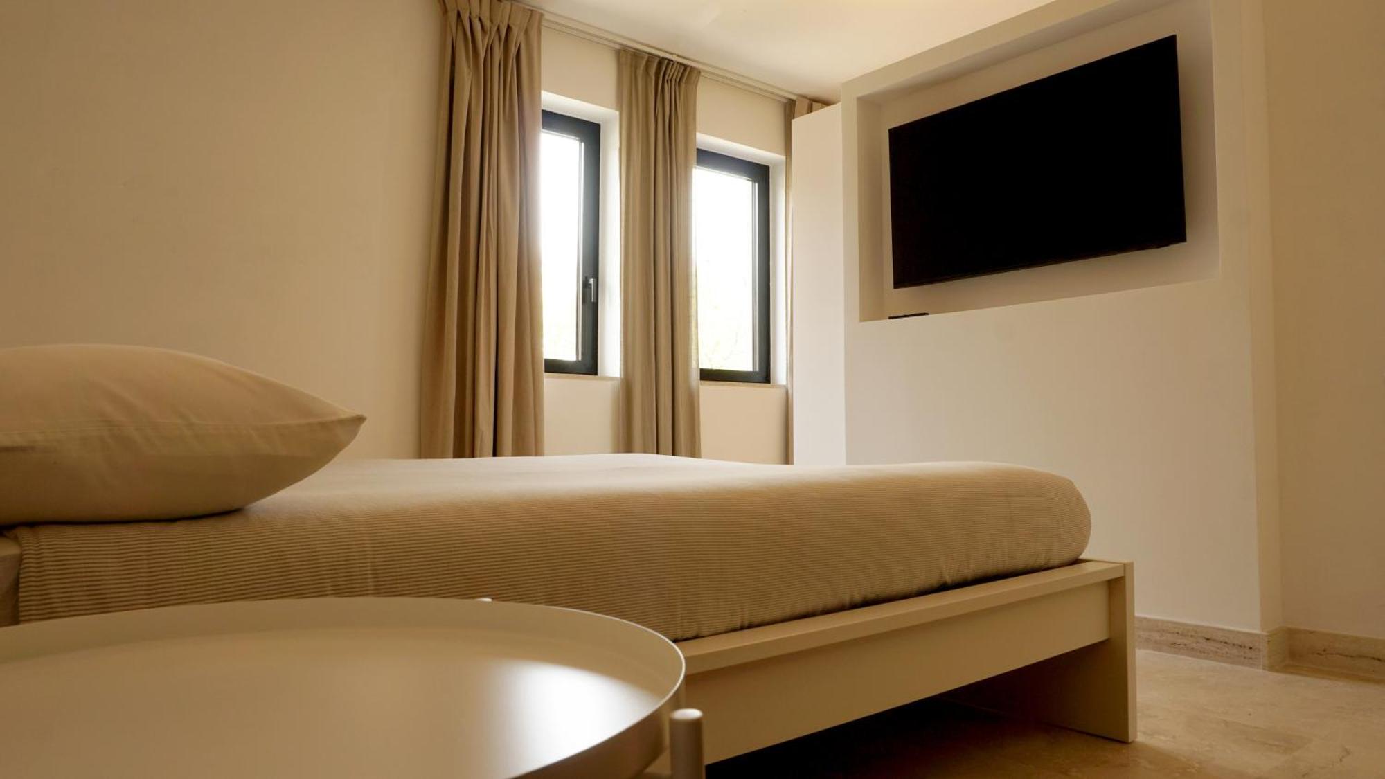 Kiwi Apartment Латина Екстериор снимка